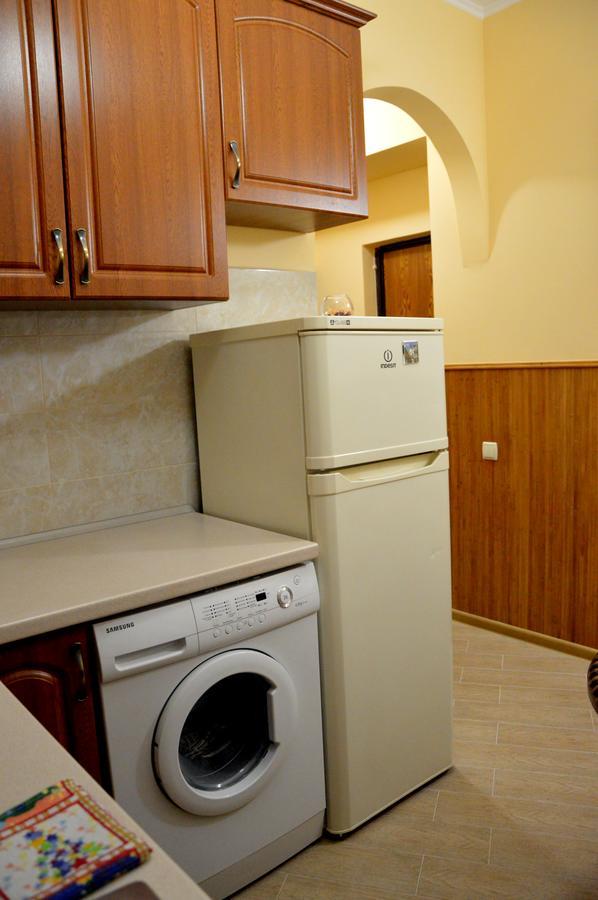 На Вулиці Льва Apartment Lviv Exterior photo